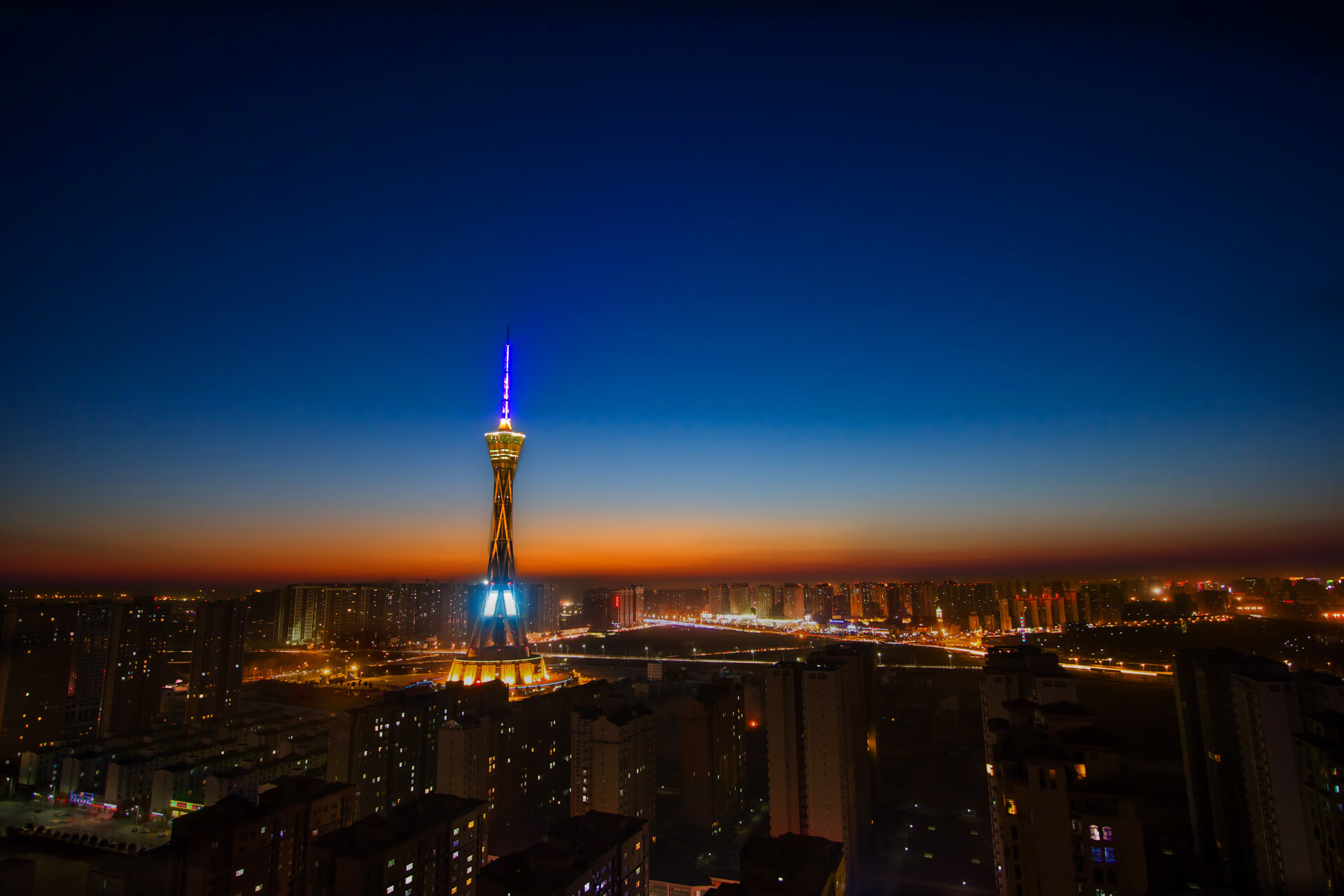 -德甲火力全开：每一攻势都令人心跳加速，德甲实力