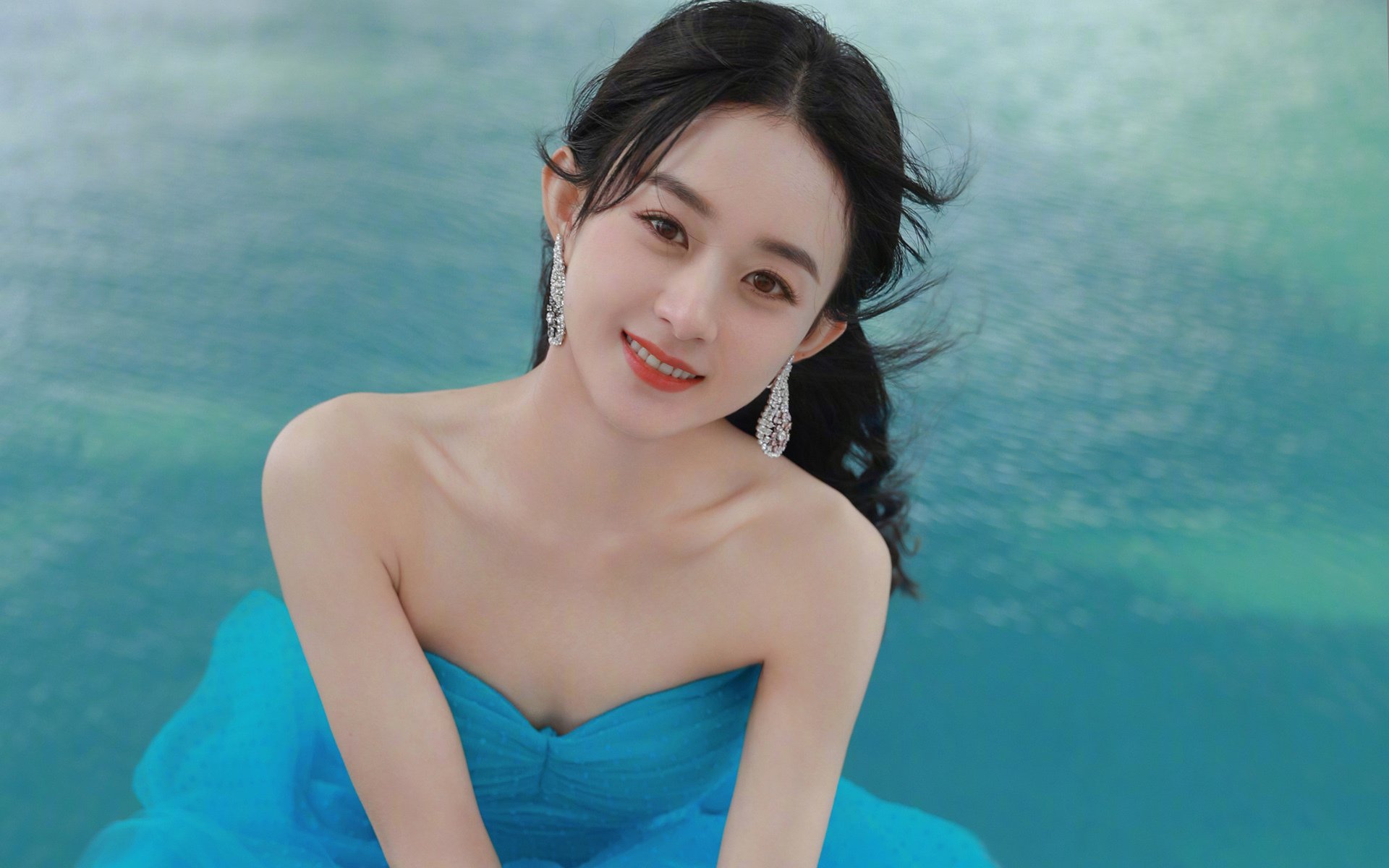 九游登录中心-战术纪律执行严谨防守体系形成闭环有效限制对手进攻，紧闭防守