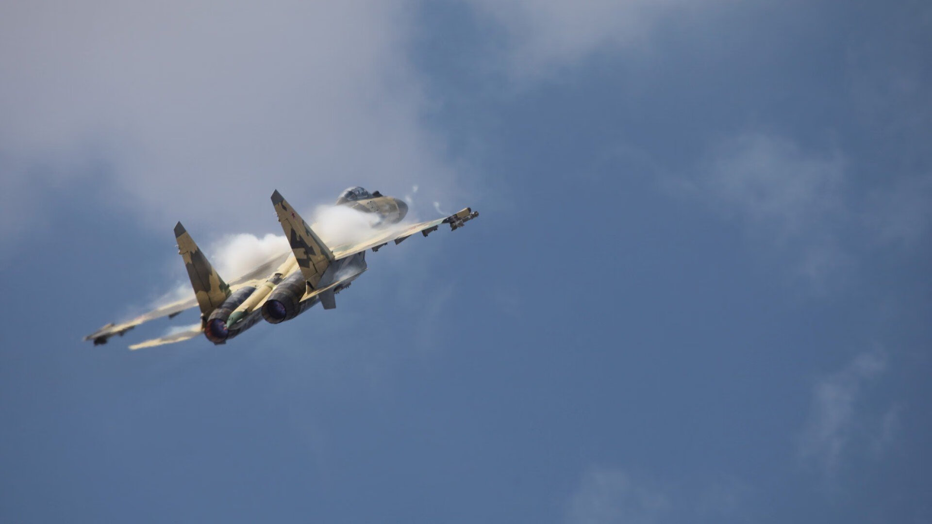 九游(jiuyou)官方网站-梅西与C罗的历史性对决，吸引全球亿万观众